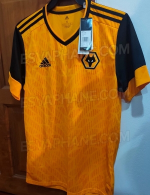 Wolves top